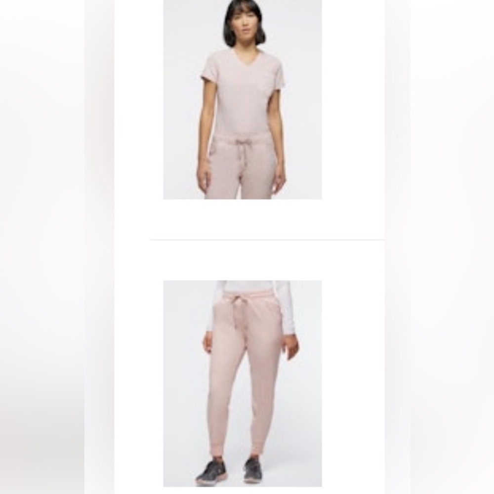 Jaanuu Women's Pink Scrub Set